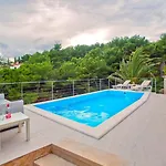 Villa Oceanus